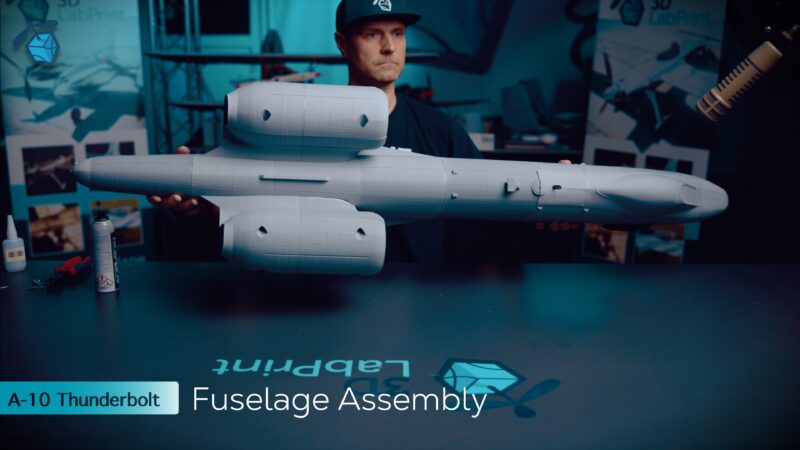 A-10 Thunderbolt_fuselage_01