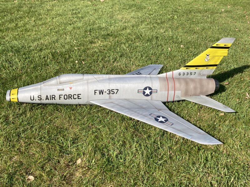 F-100_Super_Sabre_06