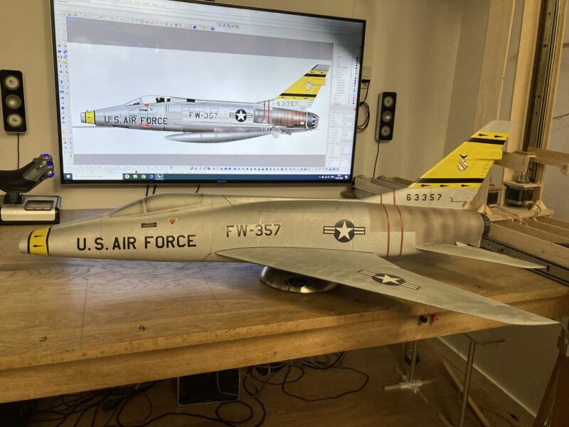 F-100_Super_Sabre_10